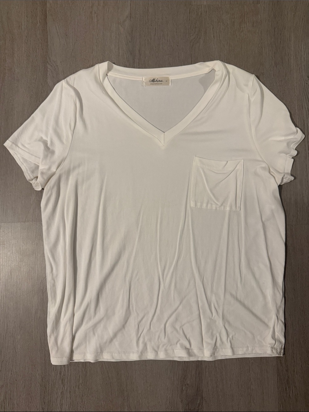 Plain White V Neck Tee Shirt with Pocket